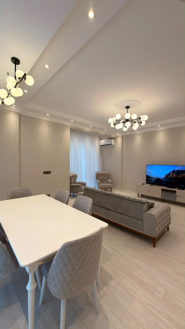 Kirayə 3 otaqlı Mənzil 147 m² Nərimanov r.