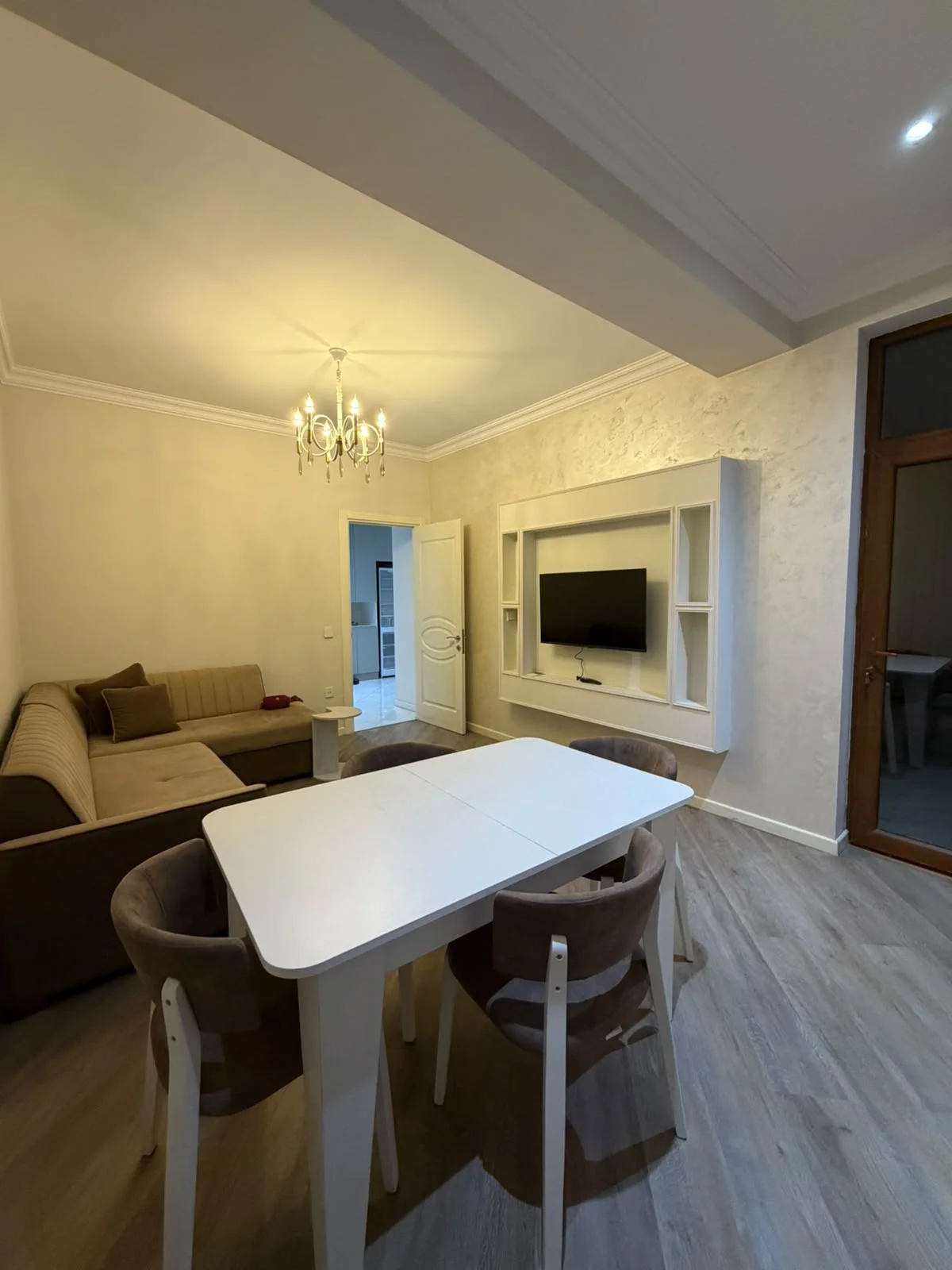 Kirayə 2 otaqlı Mənzil 48 m² Nərimanov r.