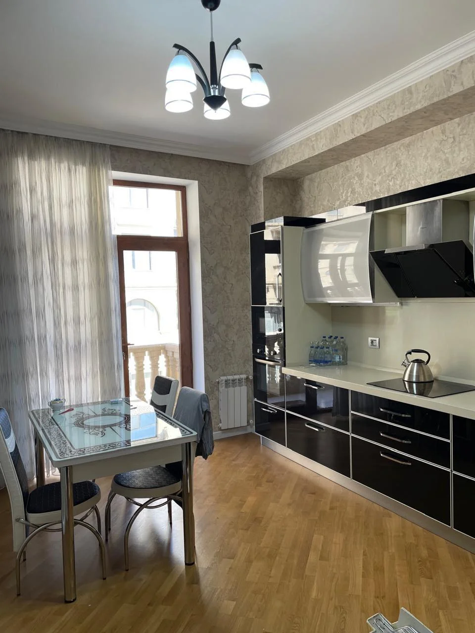 Kirayə 3 otaqlı Mənzil 126 m² Xətai r. Ağ şəhər q. – şəkil 3