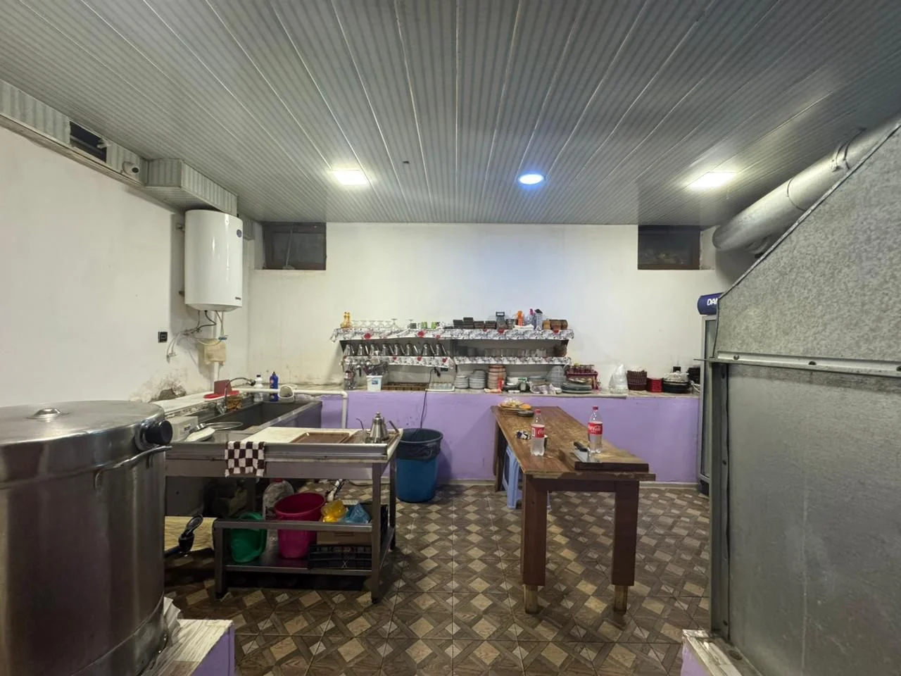 Satılır Obyekt 270 m² Nizami r. Neftçilər m. – şəkil 2