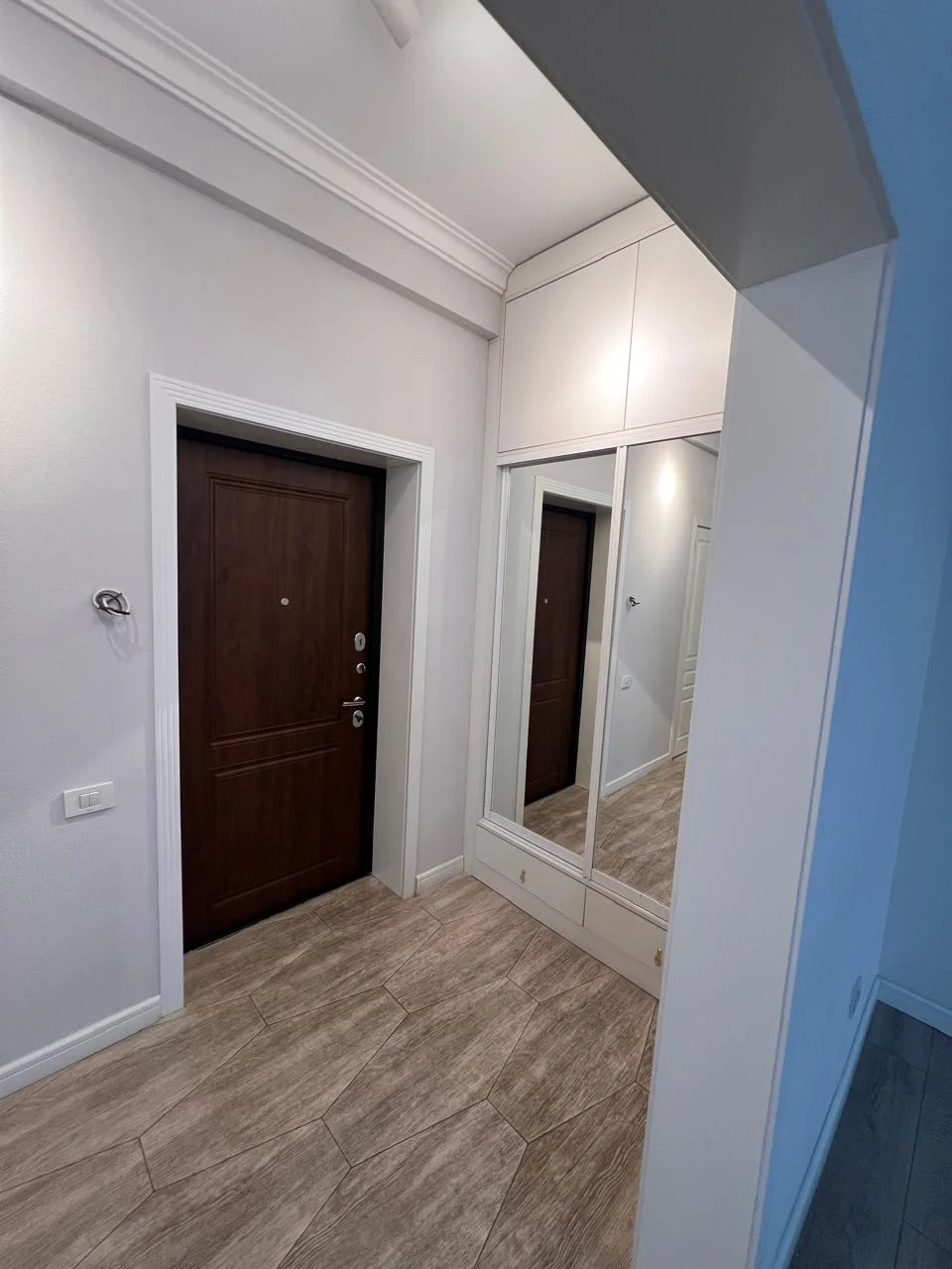 Kirayə 3 otaqlı Mənzil 100 m² Yasamal r. İnşaatçılar m. – şəkil 11