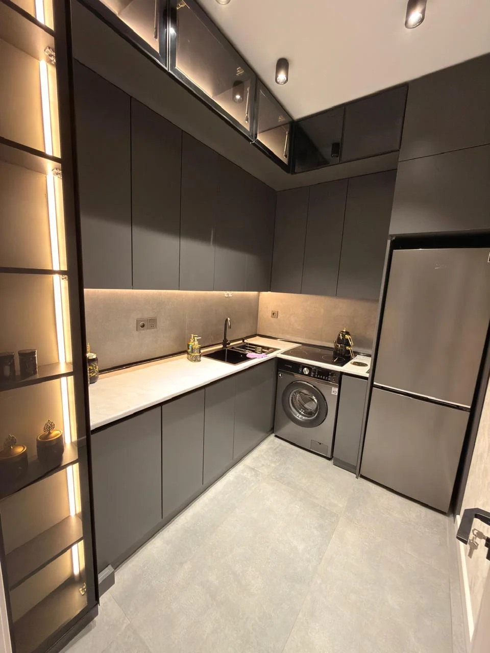 Kirayə 2 otaqlı Mənzil 60 m² Binəqədi r.