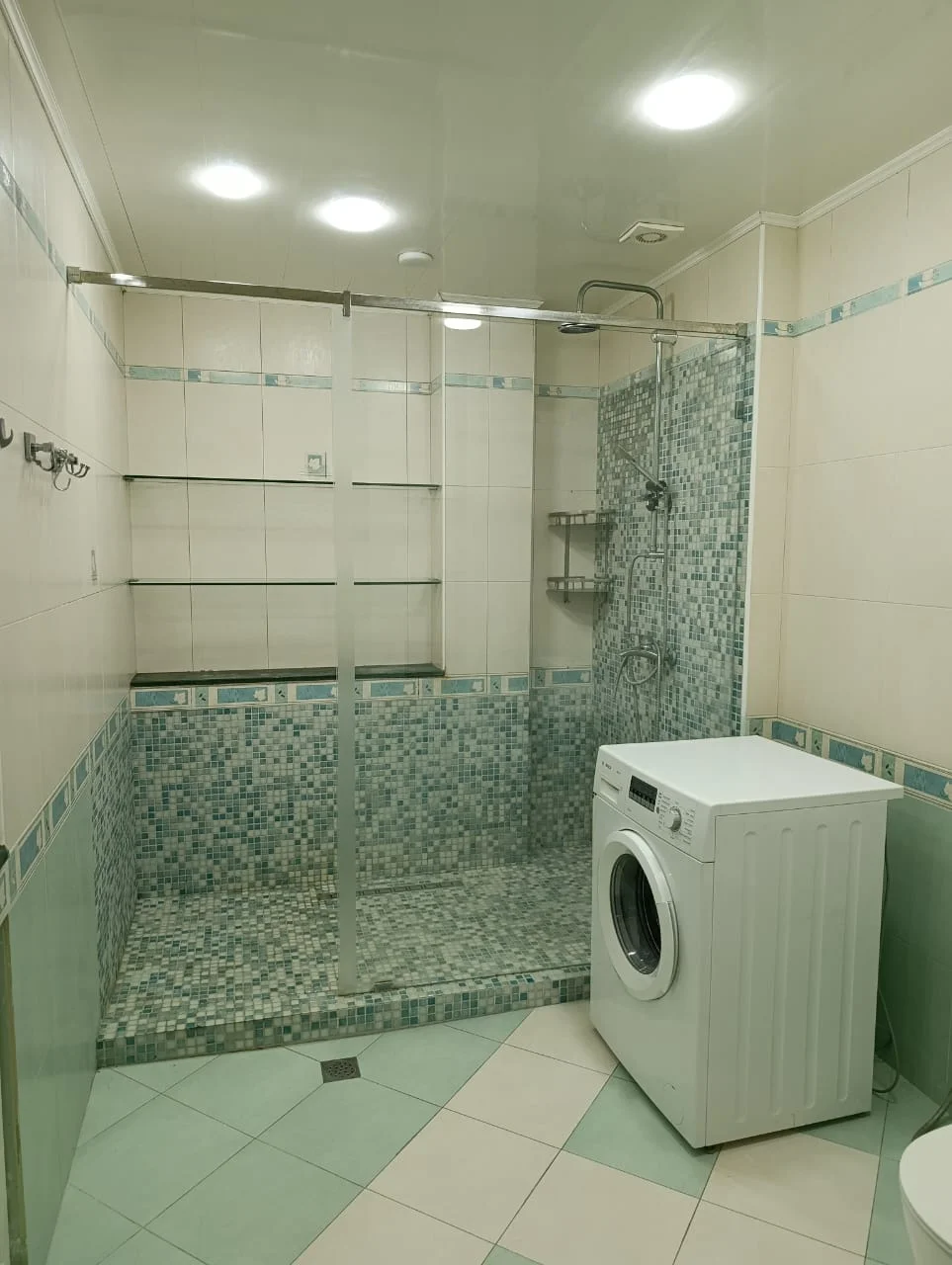 Kirayə 3 otaqlı Mənzil 180 m² Səbail r. İçərişəhər m. – şəkil 12