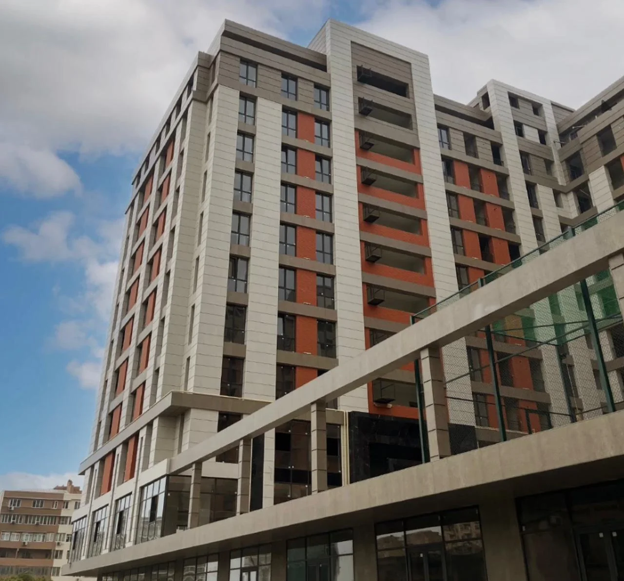 Kirayə 2 otaqlı Mənzil 85 m² Nəsimi r.