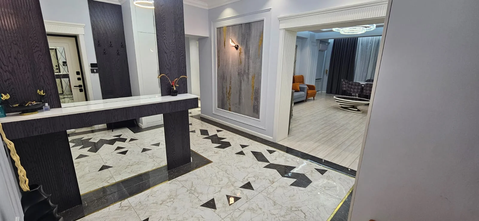 Kirayə 4 otaqlı Mənzil 180 m² Yasamal r.