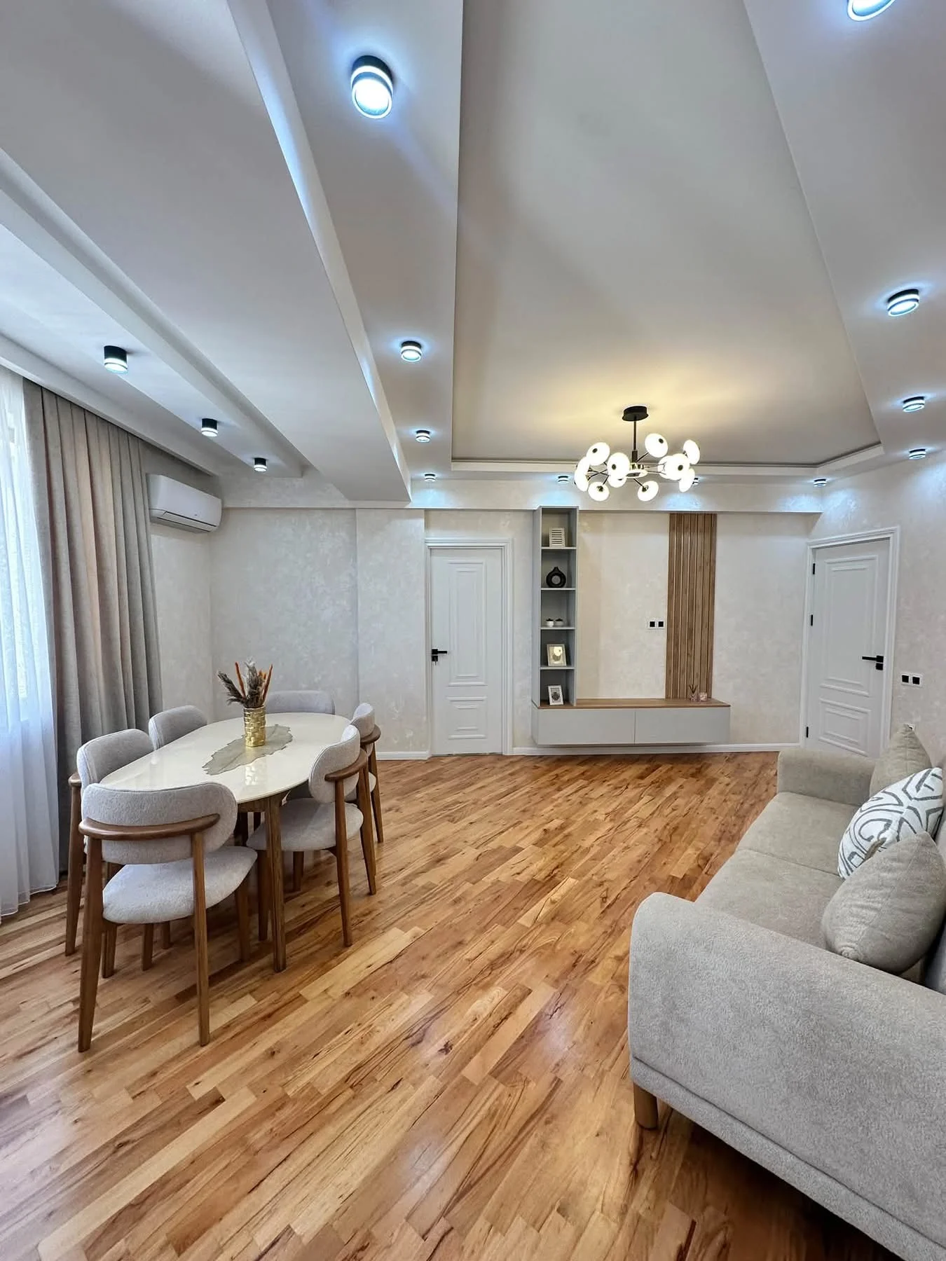 Satılır 2 otaqlı Mənzil 65 m² Xətai r.