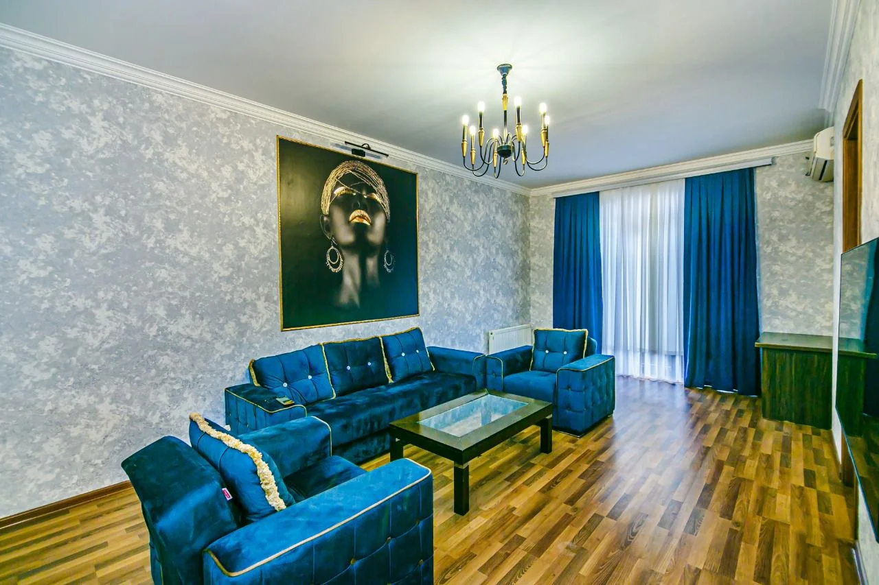 Kirayə 4 otaqlı Mənzil 140 m² Səbail r. Sahil m. – şəkil 6