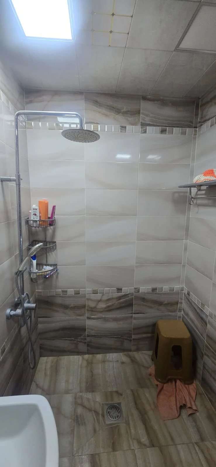 Kirayə 2 otaqlı Mənzil 95 m² Xətai r.