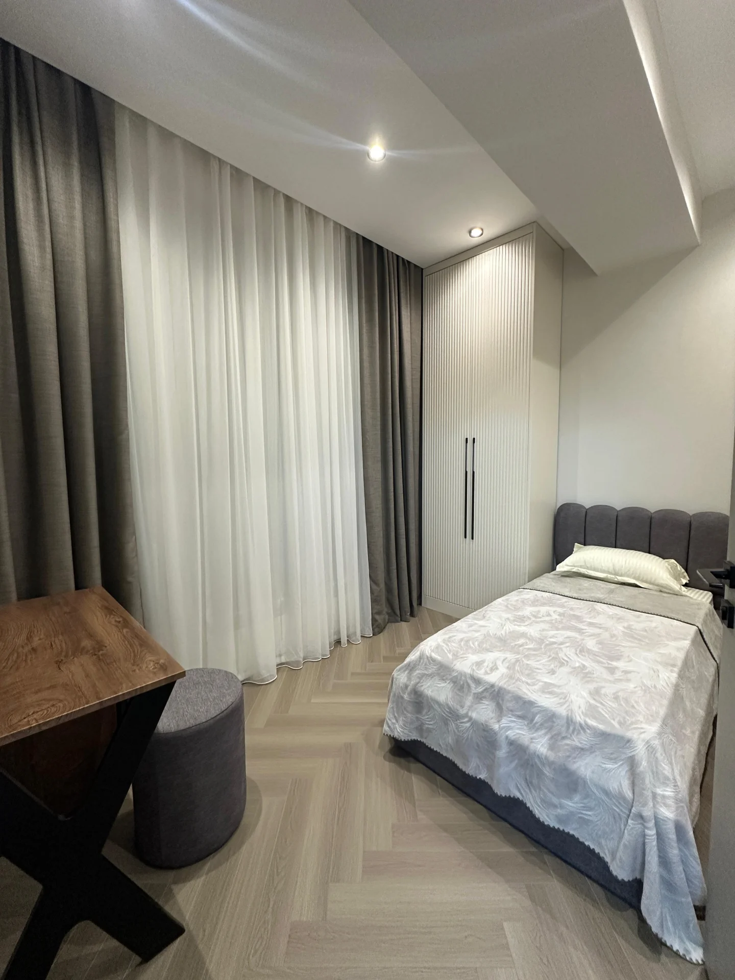 Kirayə 3 otaqlı Mənzil 90 m² Nəsimi r. 28 May m. – şəkil 4