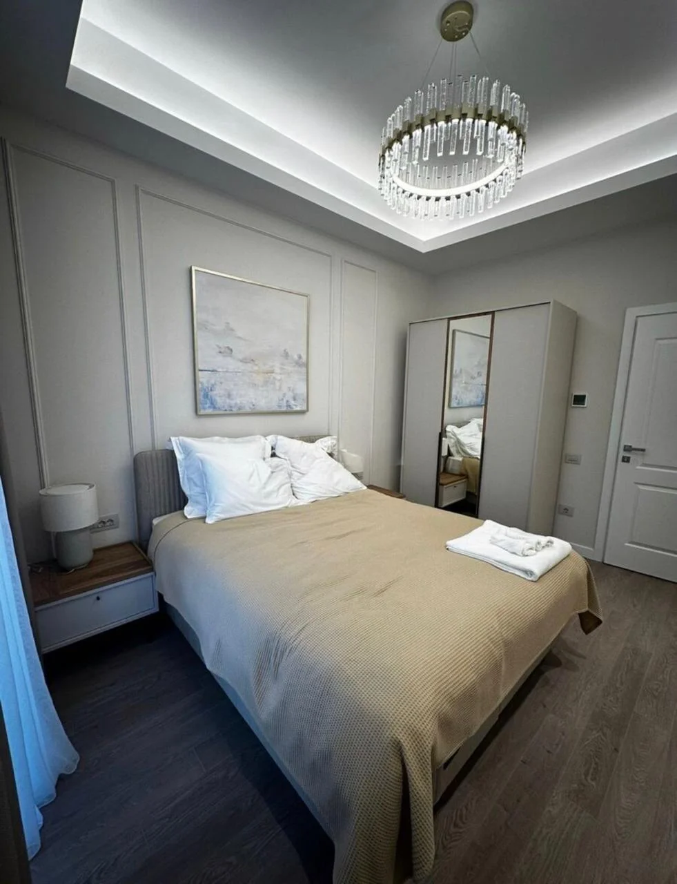Kirayə 3 otaqlı Mənzil 110 m² Xətai r.