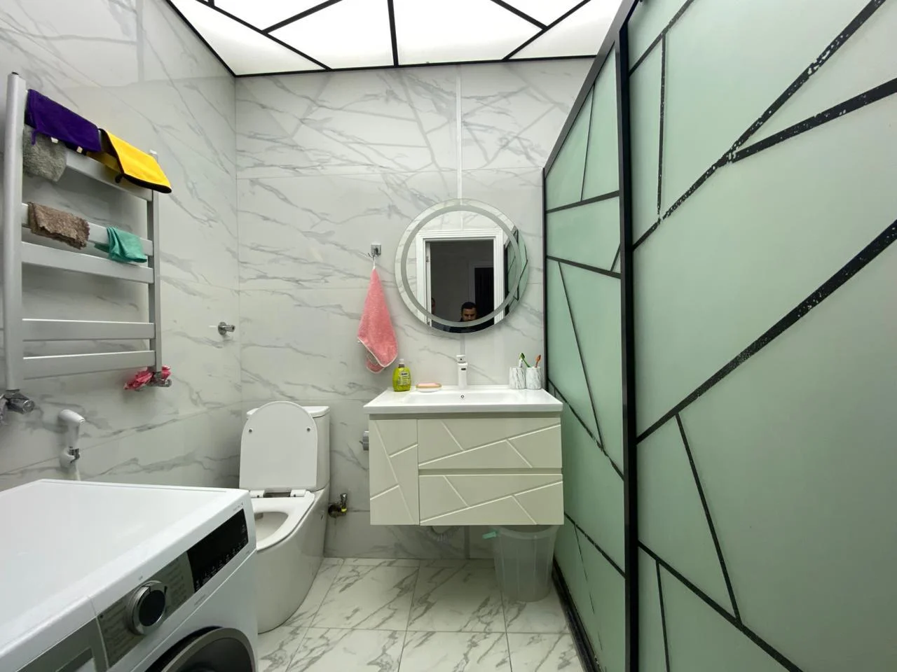 Kirayə 3 otaqlı Mənzil 77 m² Nizami r.