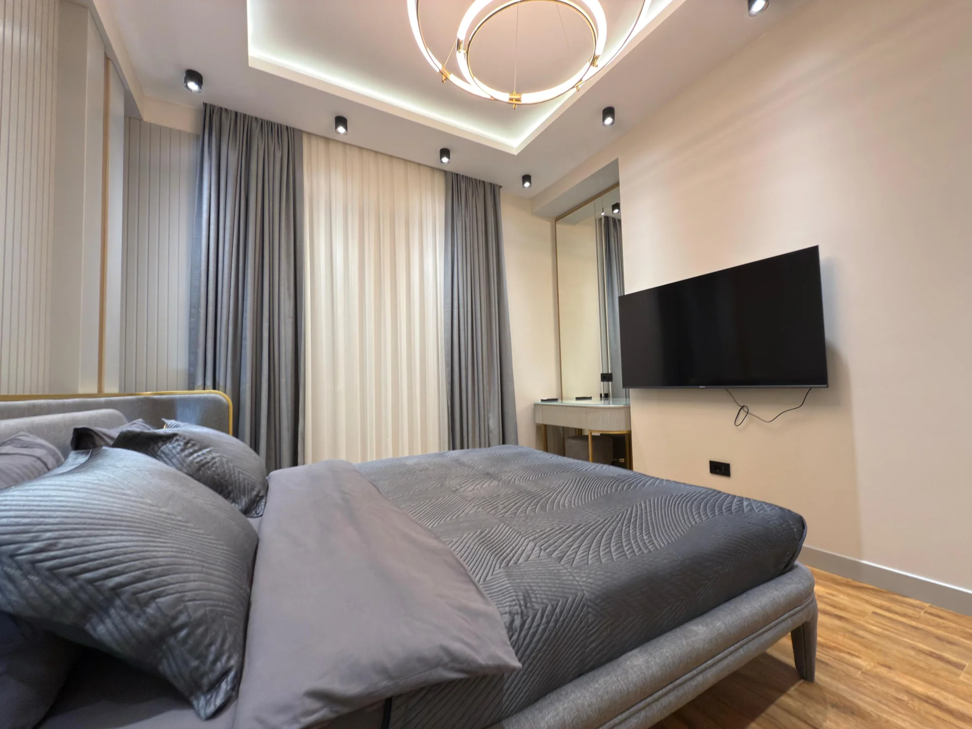 Kirayə 2 otaqlı Mənzil 65 m² Xətai r.