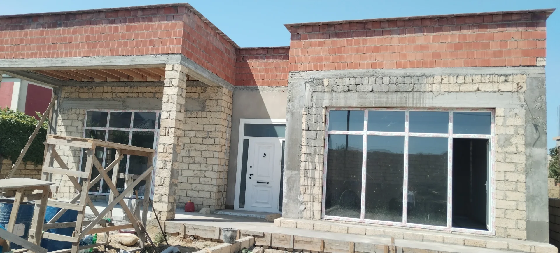 Satılır 5 otaqlı Həyət evi / Bağ evi 240 m² Abşeron r.