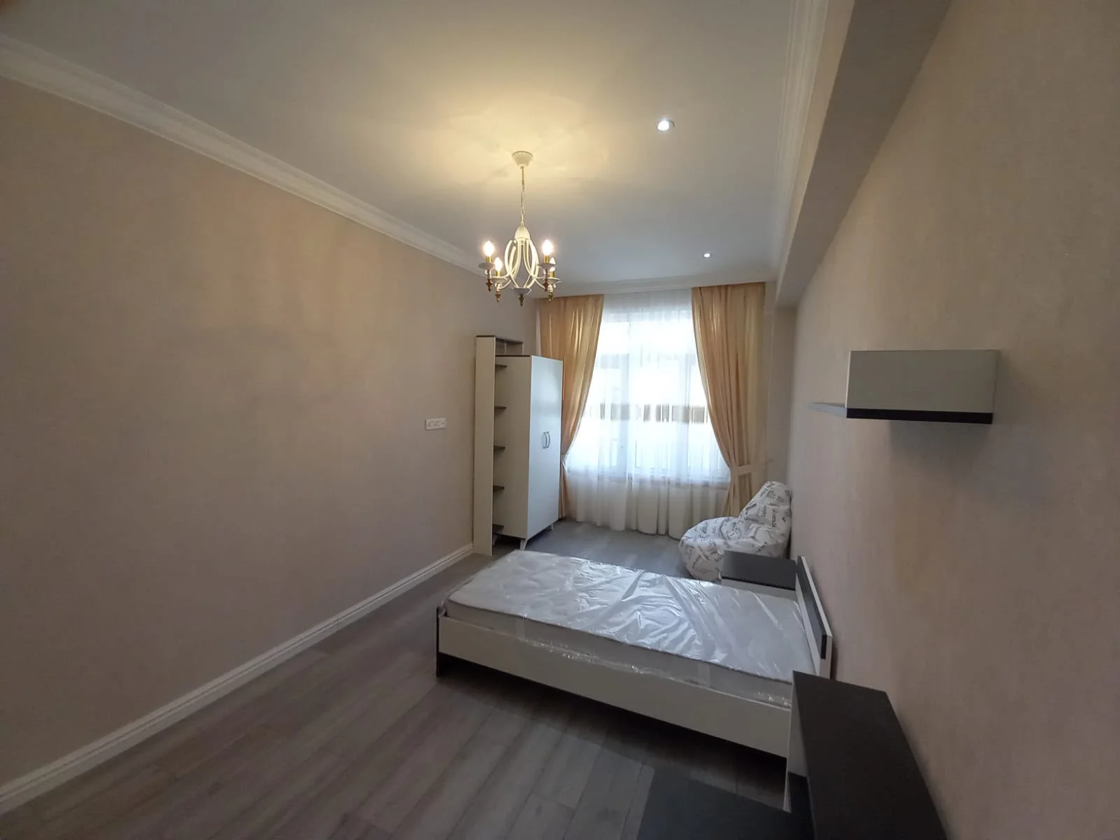 Kirayə 3 otaqlı Mənzil 176 m² Nərimanov r. – şəkil 14