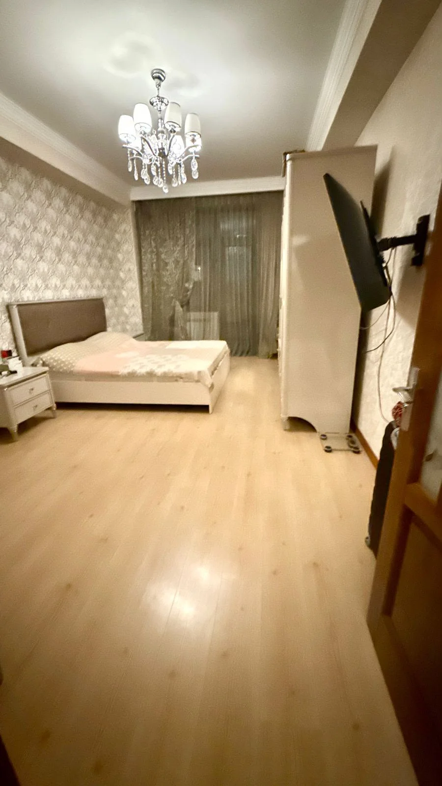 Kirayə 3 otaqlı Mənzil 185 m² Nəsimi r.