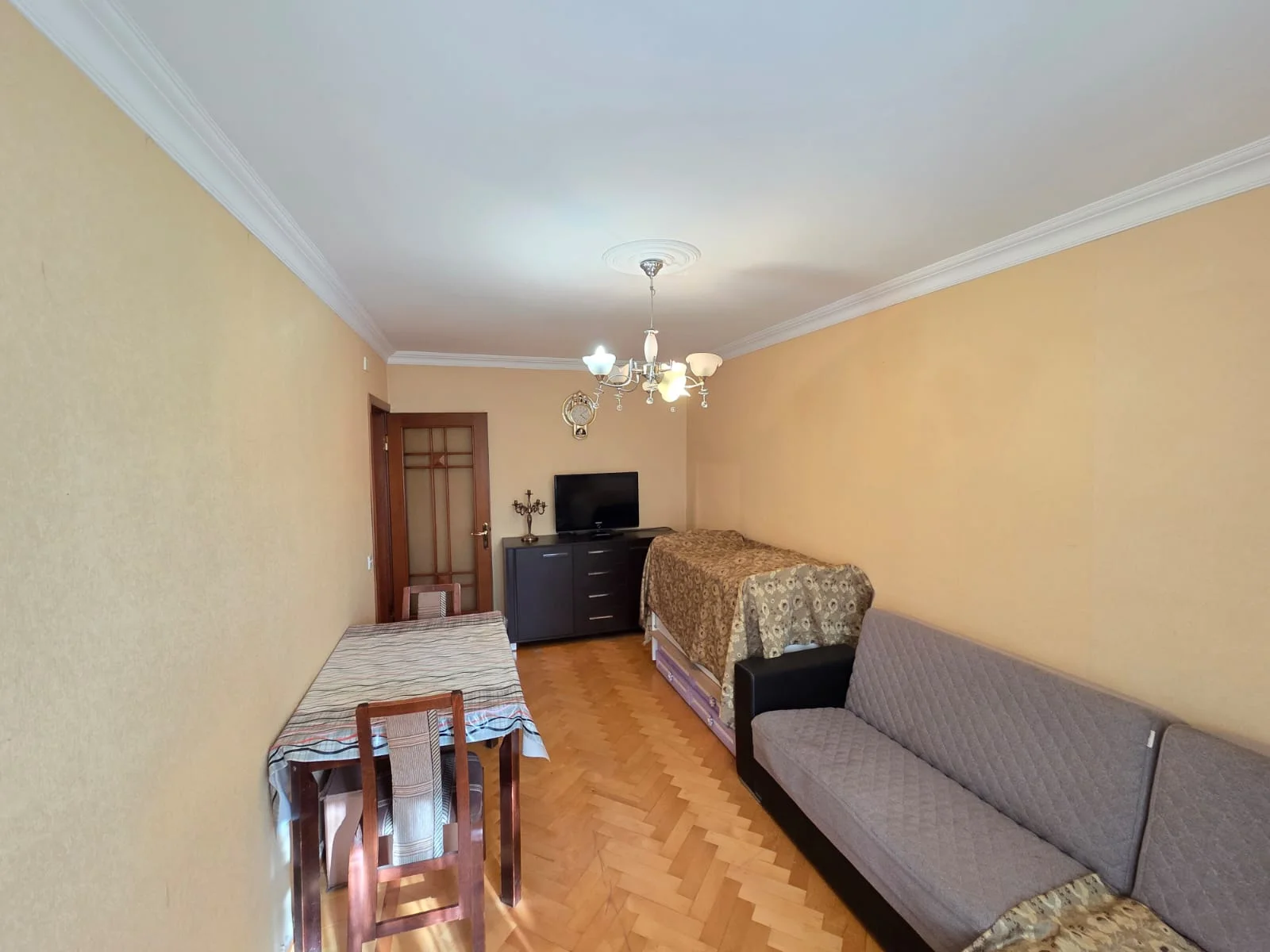 Satılır 4 otaqlı Mənzil 85 m² Yasamal r.