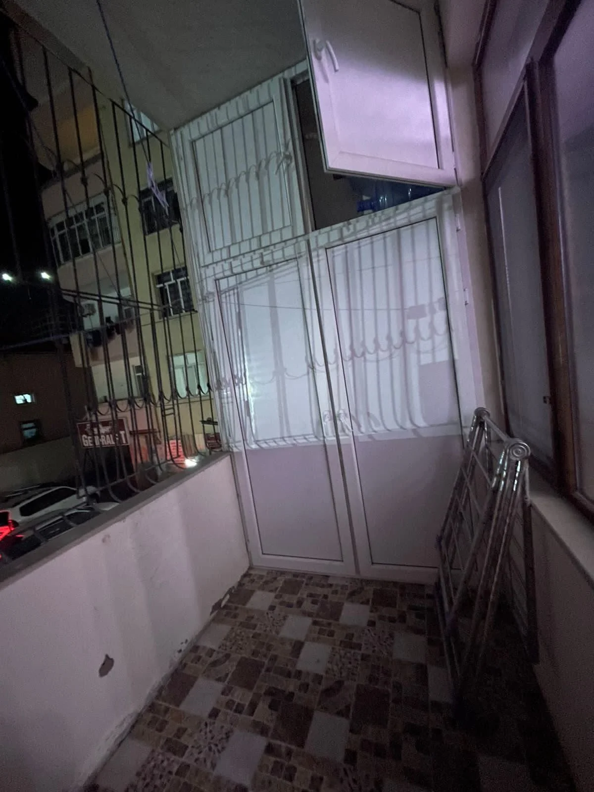 Kirayə 4 otaqlı Mənzil 180 m² Yasamal r. – şəkil 8