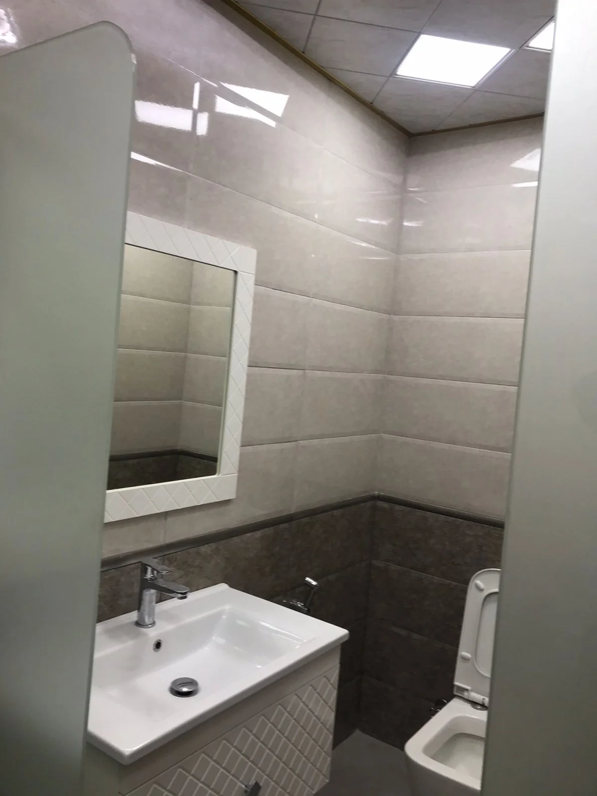 Kirayə 5 otaqlı Ofis 250 m² Nərimanov r.