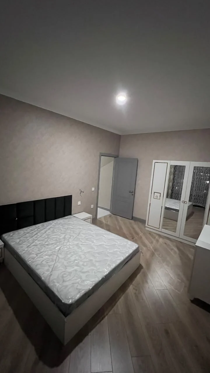 Kirayə 2 otaqlı Mənzil 85 m² Binəqədi r.