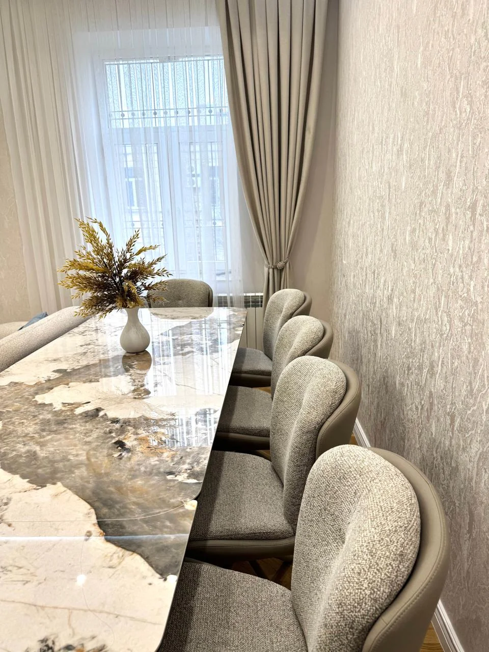 Kirayə 3 otaqlı Mənzil 90 m² Nəsimi r. 28 May m. – şəkil 2