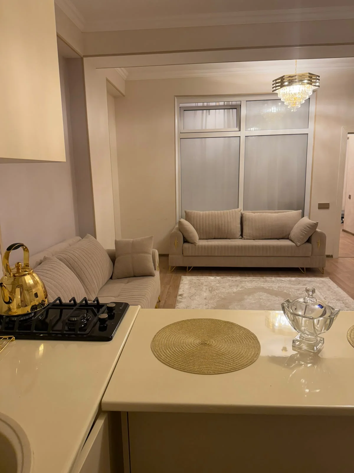 Kirayə 2 otaqlı Mənzil 68 m² Nəsimi r. 28 May m. – şəkil 2