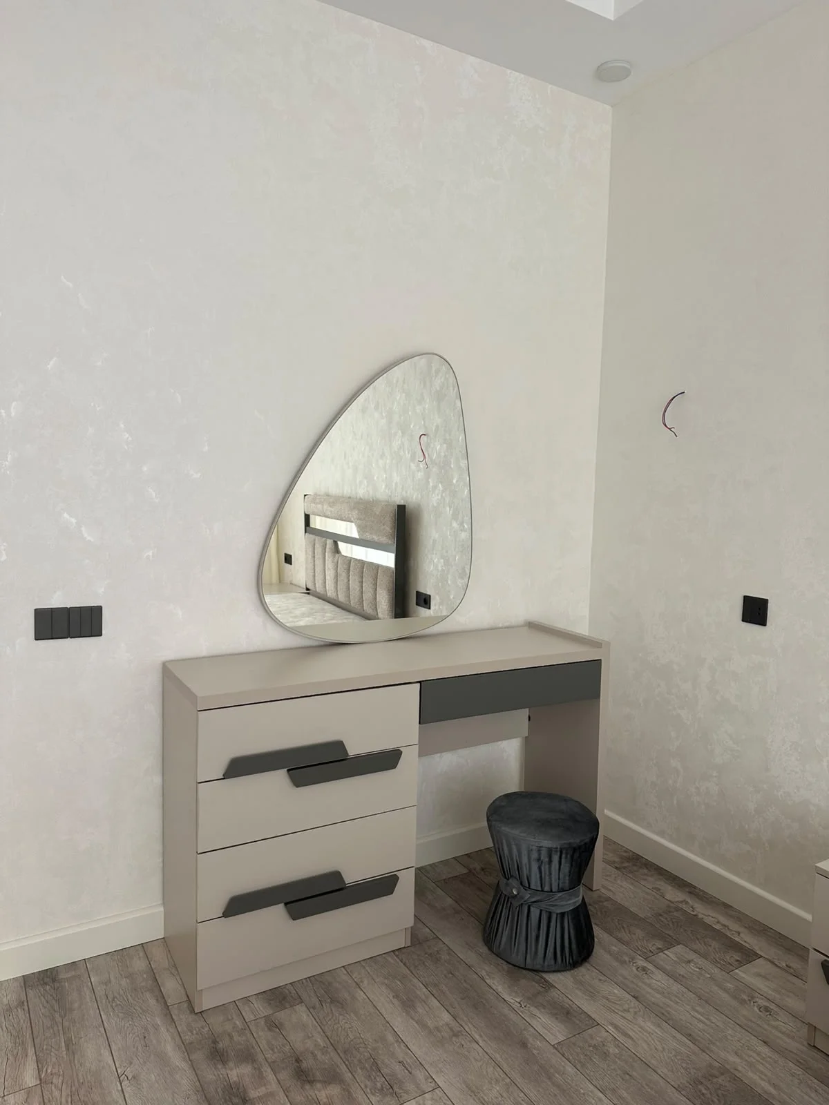 Kirayə 2 otaqlı Mənzil 112 m² Binəqədi r.