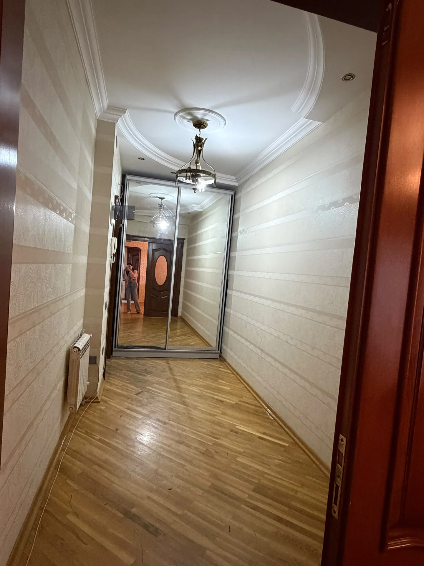 Satılır 3 otaqlı Mənzil 90 m² Xətai r.