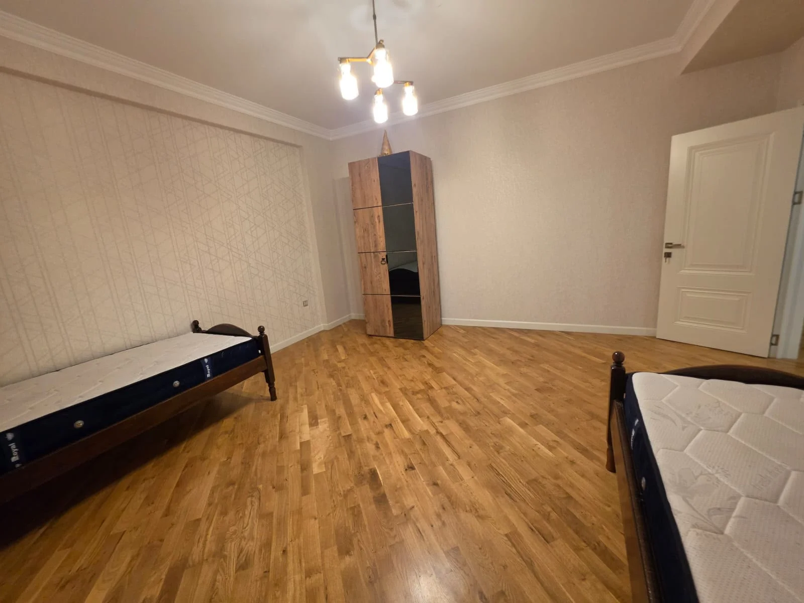 Kirayə 3 otaqlı Mənzil 130 m² Nərimanov r. – şəkil 3