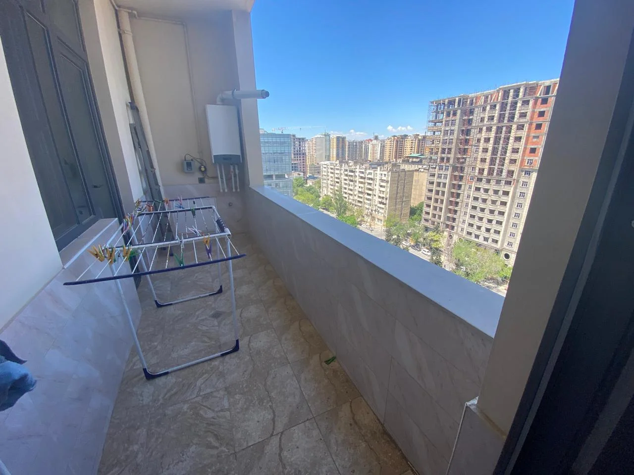Kirayə 3 otaqlı Mənzil 140 m² Nərimanov r. – şəkil 15