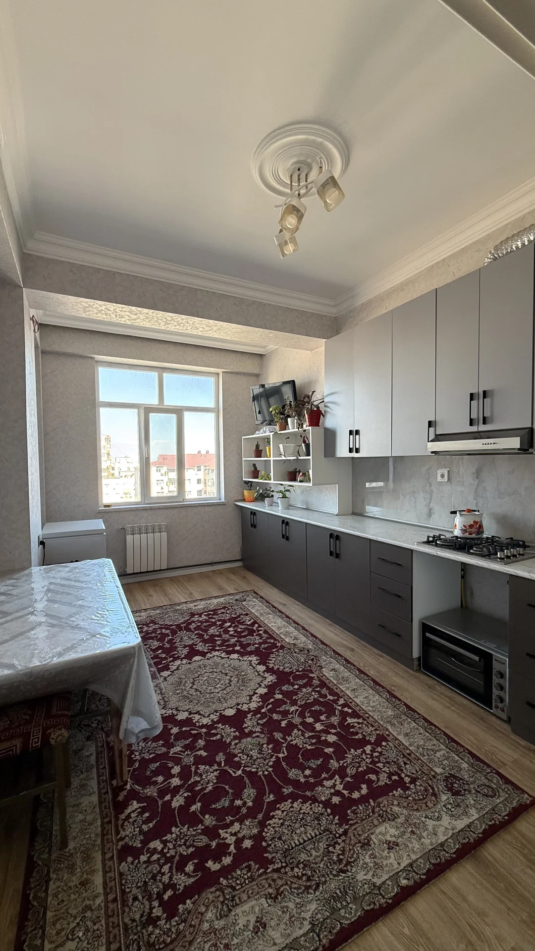 Xırdalan Mərkəzində 126 m² 3 otaqli