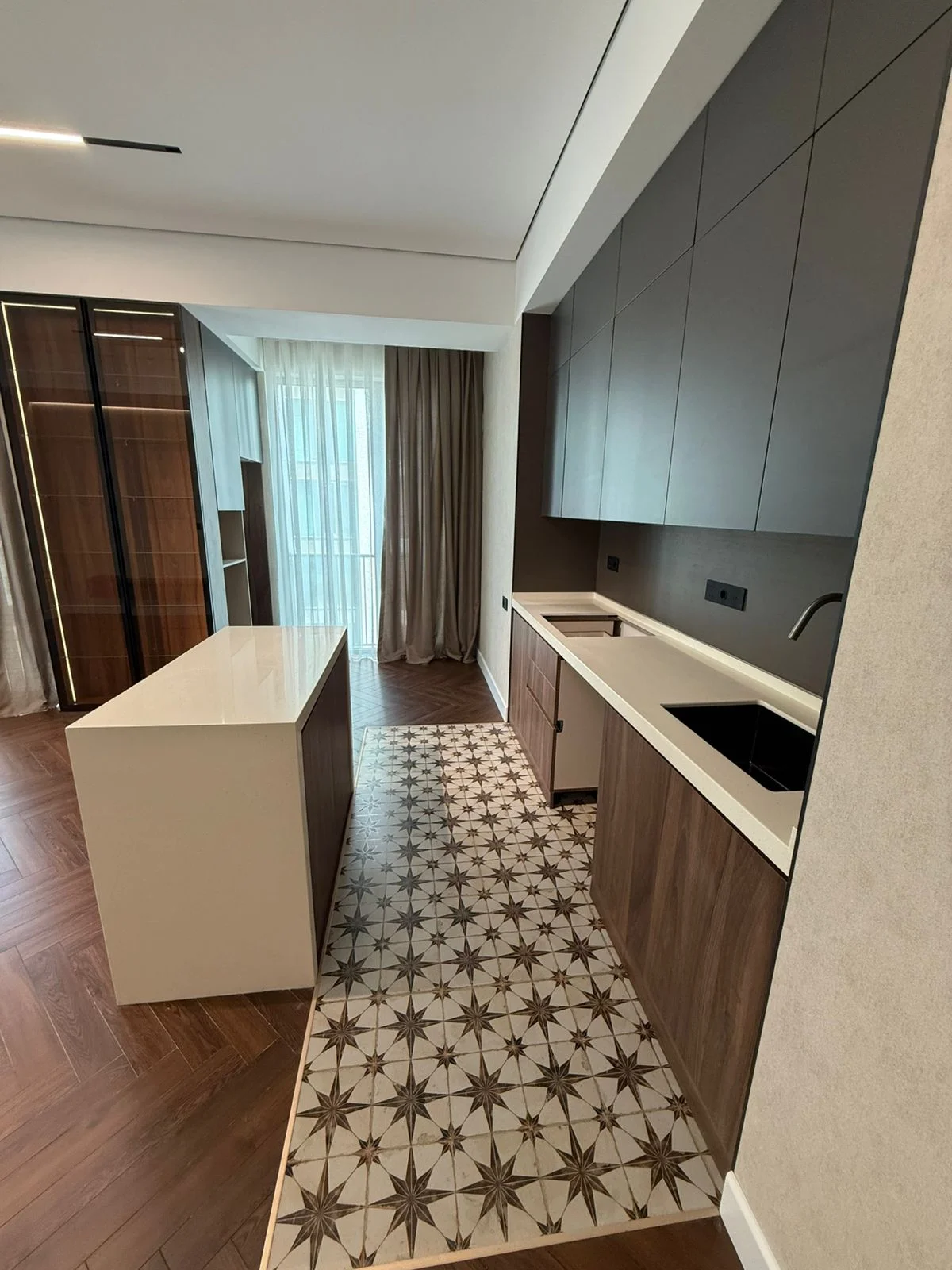 Продаётся 3-комнатная Квартира 105 m² Yasamal р-н Elmlər Akademiyası м. – şəkil 11