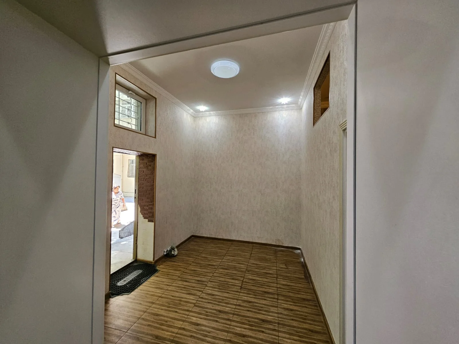 Kirayə 4 otaqlı Ofis 135 m² Nərimanov r.