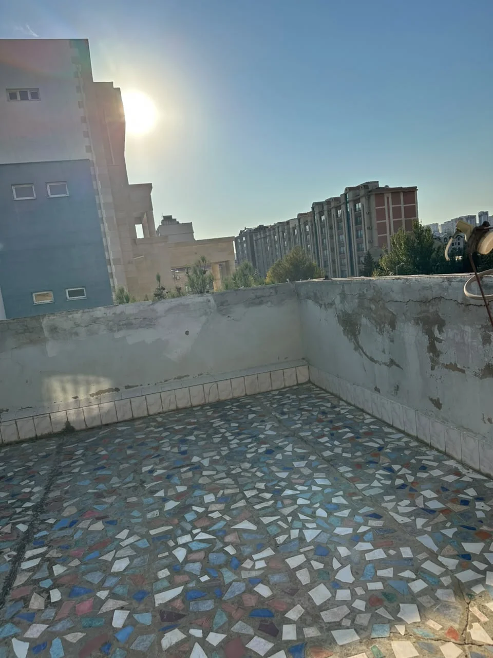 Kirayə 4 otaqlı Ofis 250 m² Nəsimi r.