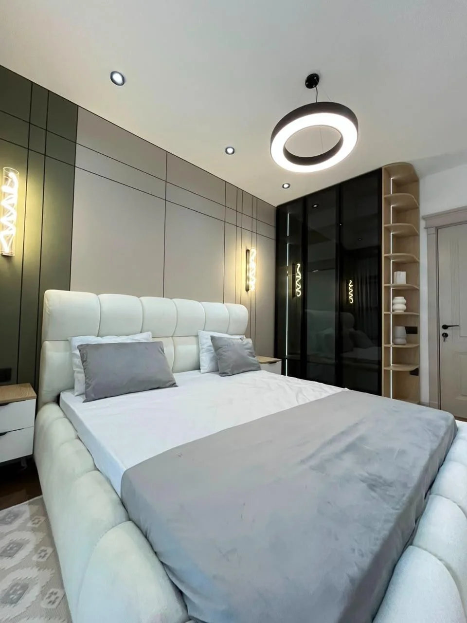Satılır 3 otaqlı Mənzil 93 m² Xətai r.