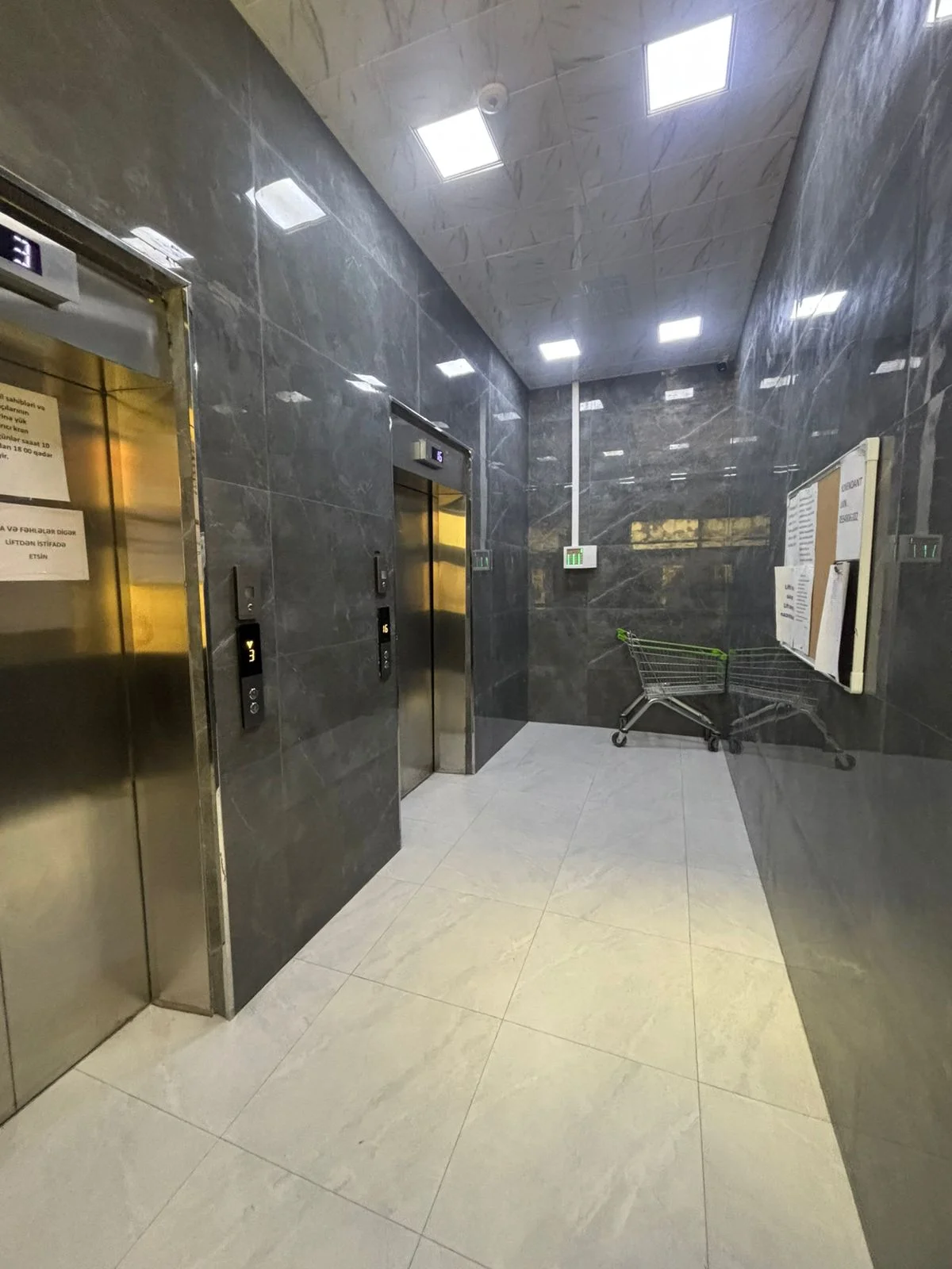 Kirayə 3 otaqlı Ofis 101 m² Nərimanov r. – şəkil 13
