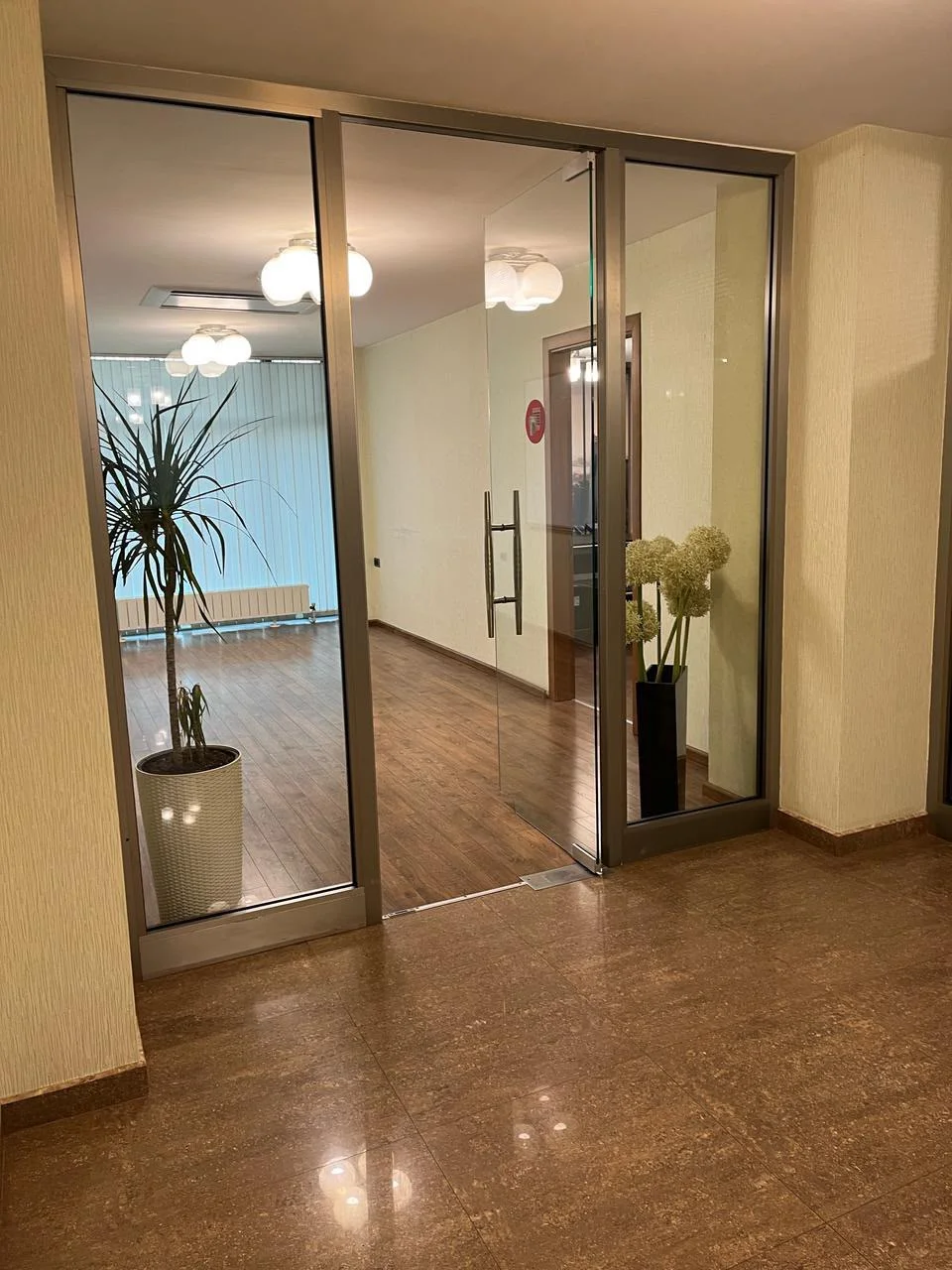 Kirayə 6 otaqlı Ofis 220 m² Xətai r. Həzi Aslanov m. – şəkil 18