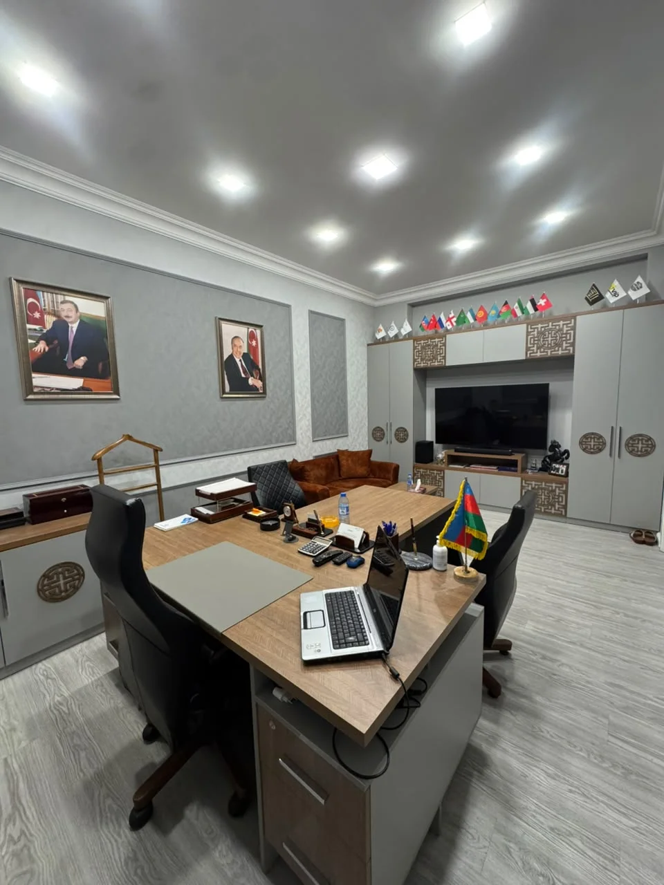 Kirayə 3 otaqlı Ofis 100 m² Nərimanov r.