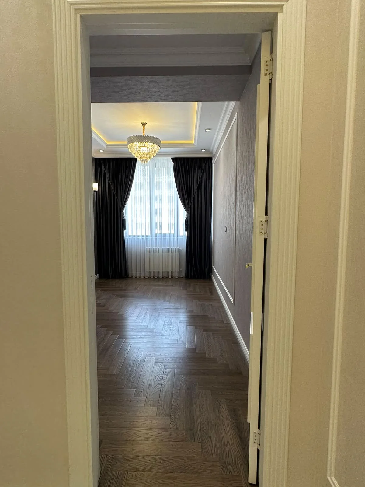 Satılır 4 otaqlı Mənzil 160 m² Xətai r.