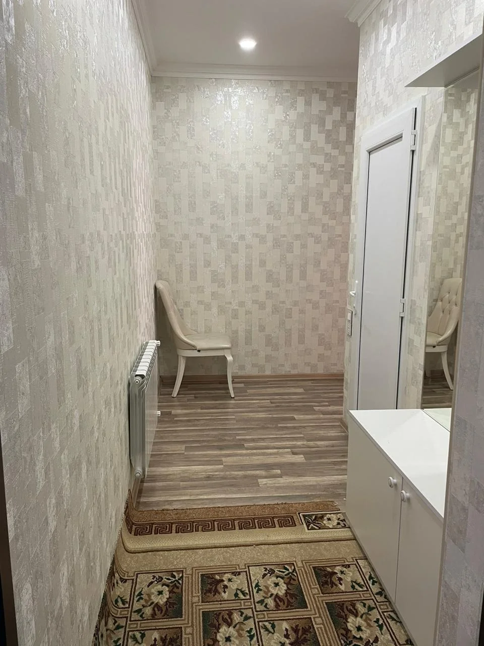 Kirayə 2 otaqlı Mənzil 70 m² Sabunçu r. Bakıxanov q. Neftçilər m. – şəkil 12