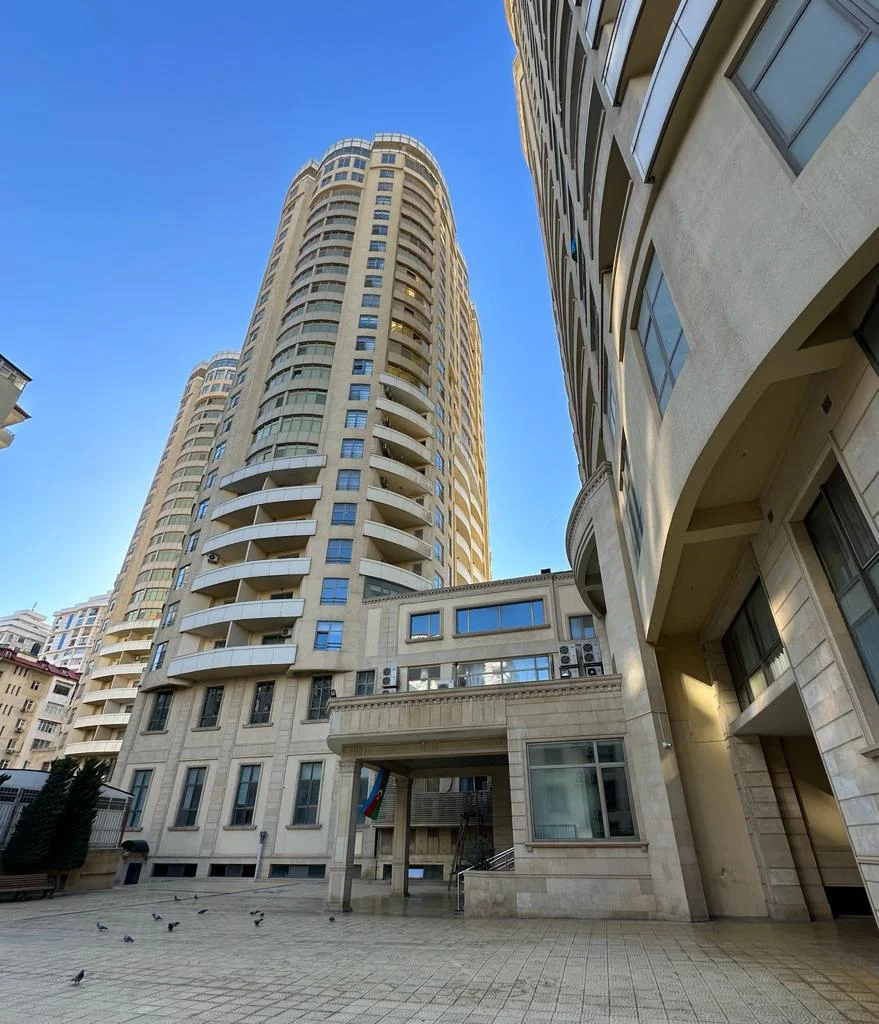 Satılır 3 otaqlı Mənzil 174 m² Yasamal r.