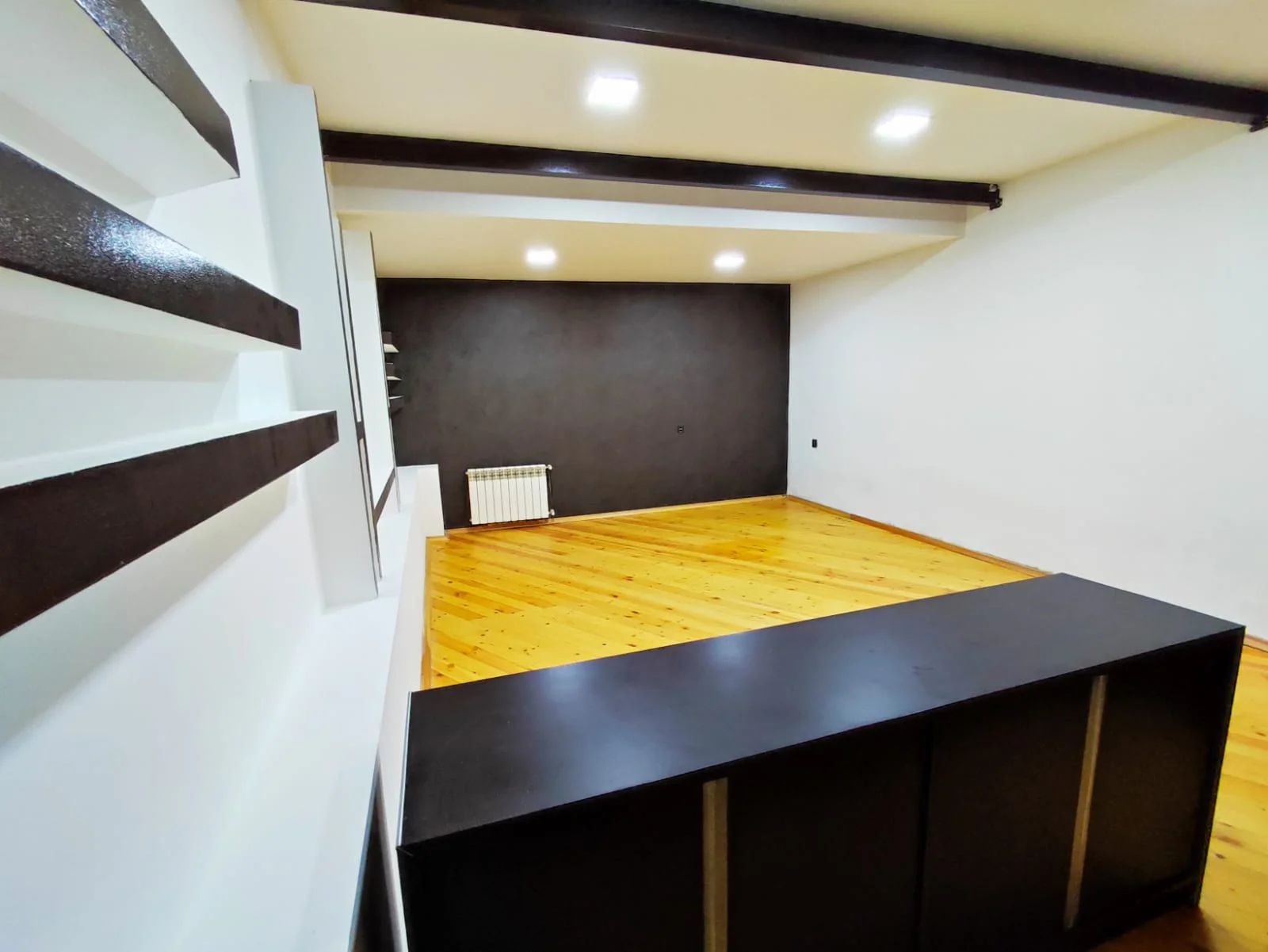 Kirayə 3 otaqlı Ofis 80 m² Nəsimi r. – şəkil 1