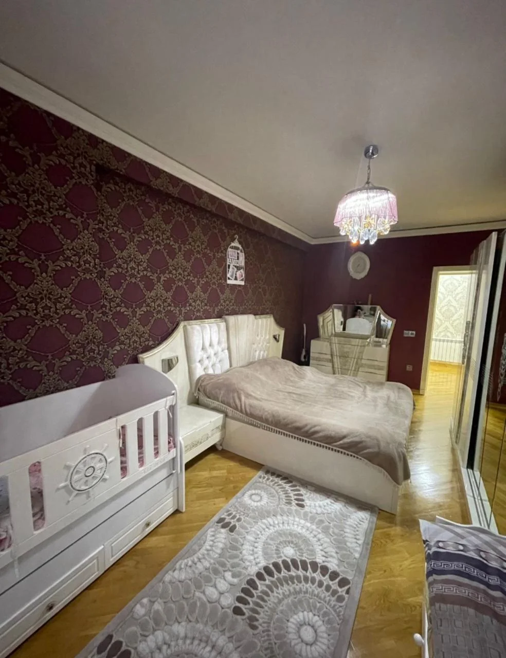 Kirayə 3 otaqlı Mənzil 100 m² Xətai r.