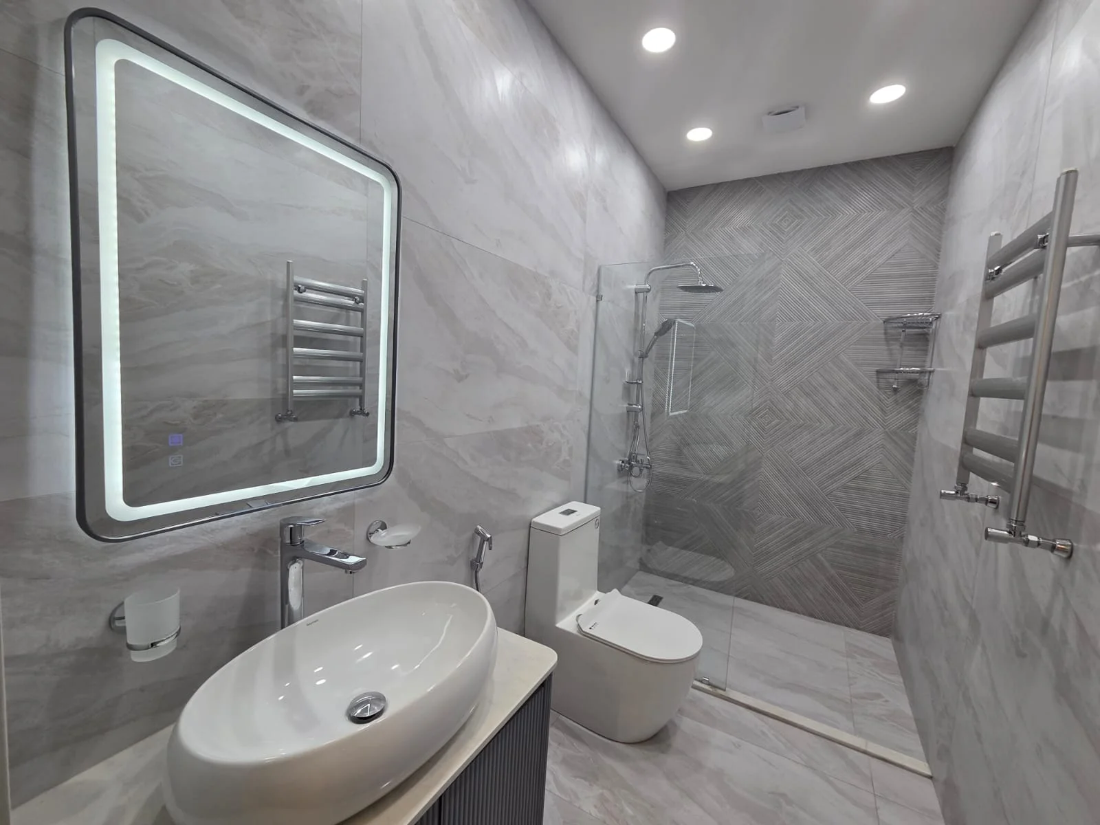 Kirayə 2 otaqlı Mənzil 60 m² Nəsimi r. 28 May m. – şəkil 2