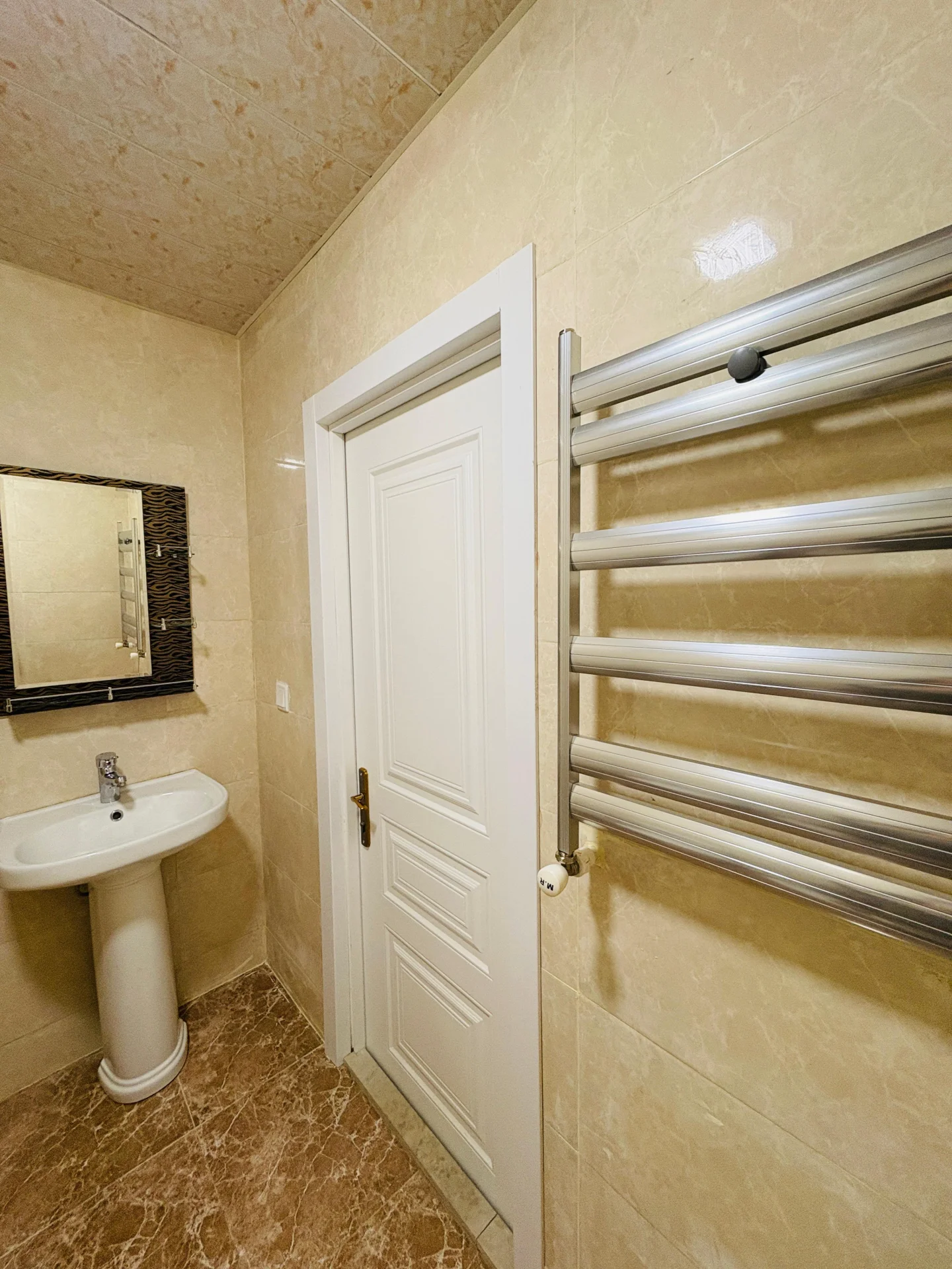 Kirayə 4 otaqlı Mənzil 120 m² Binəqədi r. – şəkil 18