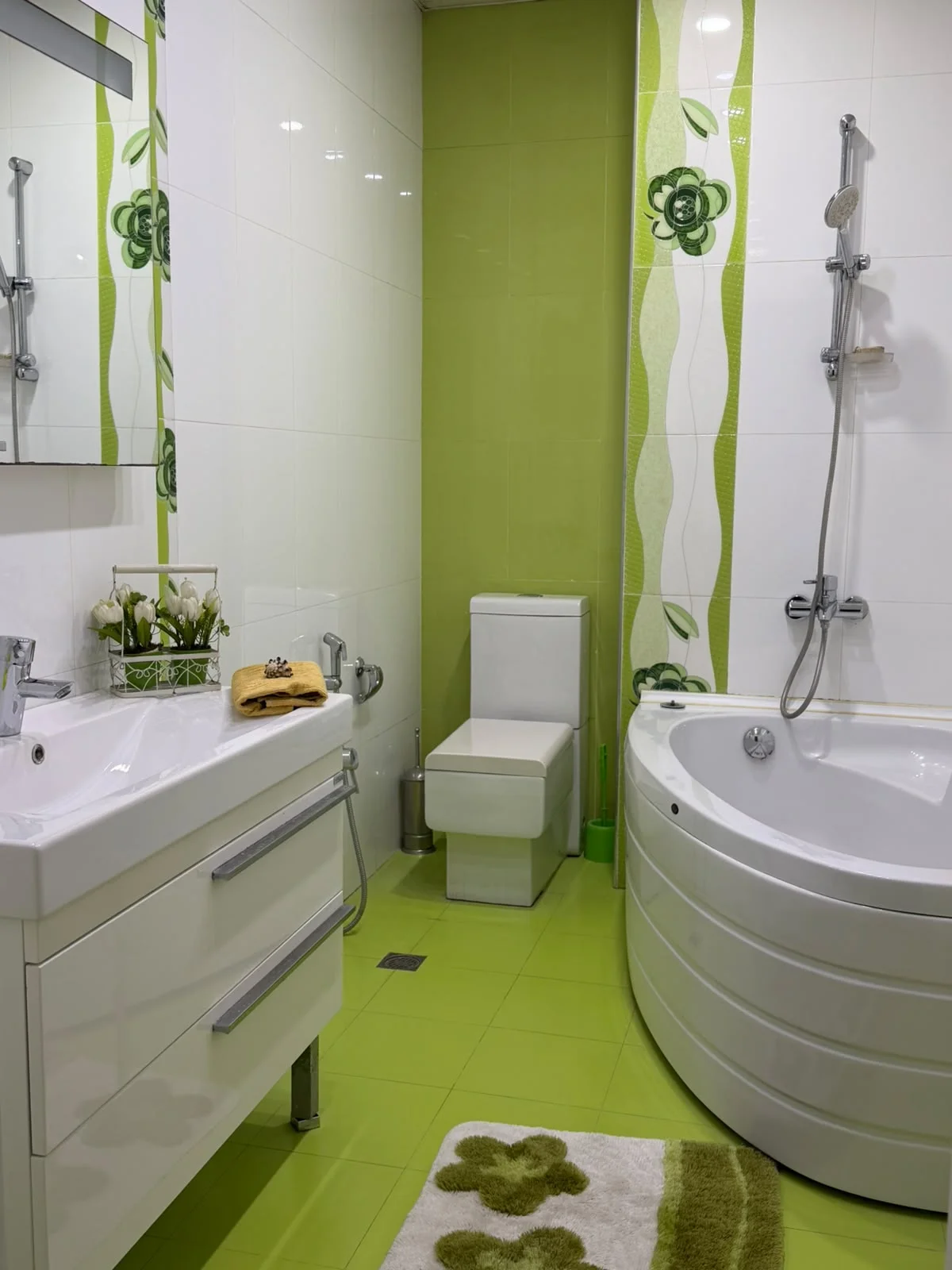 Kirayə 3 otaqlı Mənzil 130 m² Nəsimi r. – şəkil 18