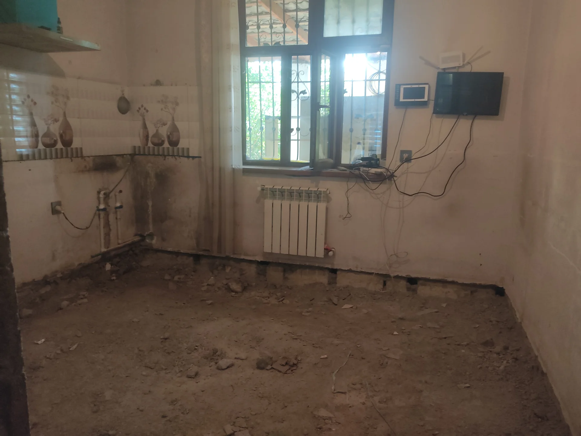 Satılır 4 otaqlı Həyət evi / Bağ evi 120 m² Binəqədi r.
