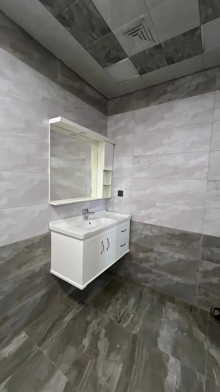 Kirayə 3 otaqlı Mənzil 150 m² Nərimanov r.