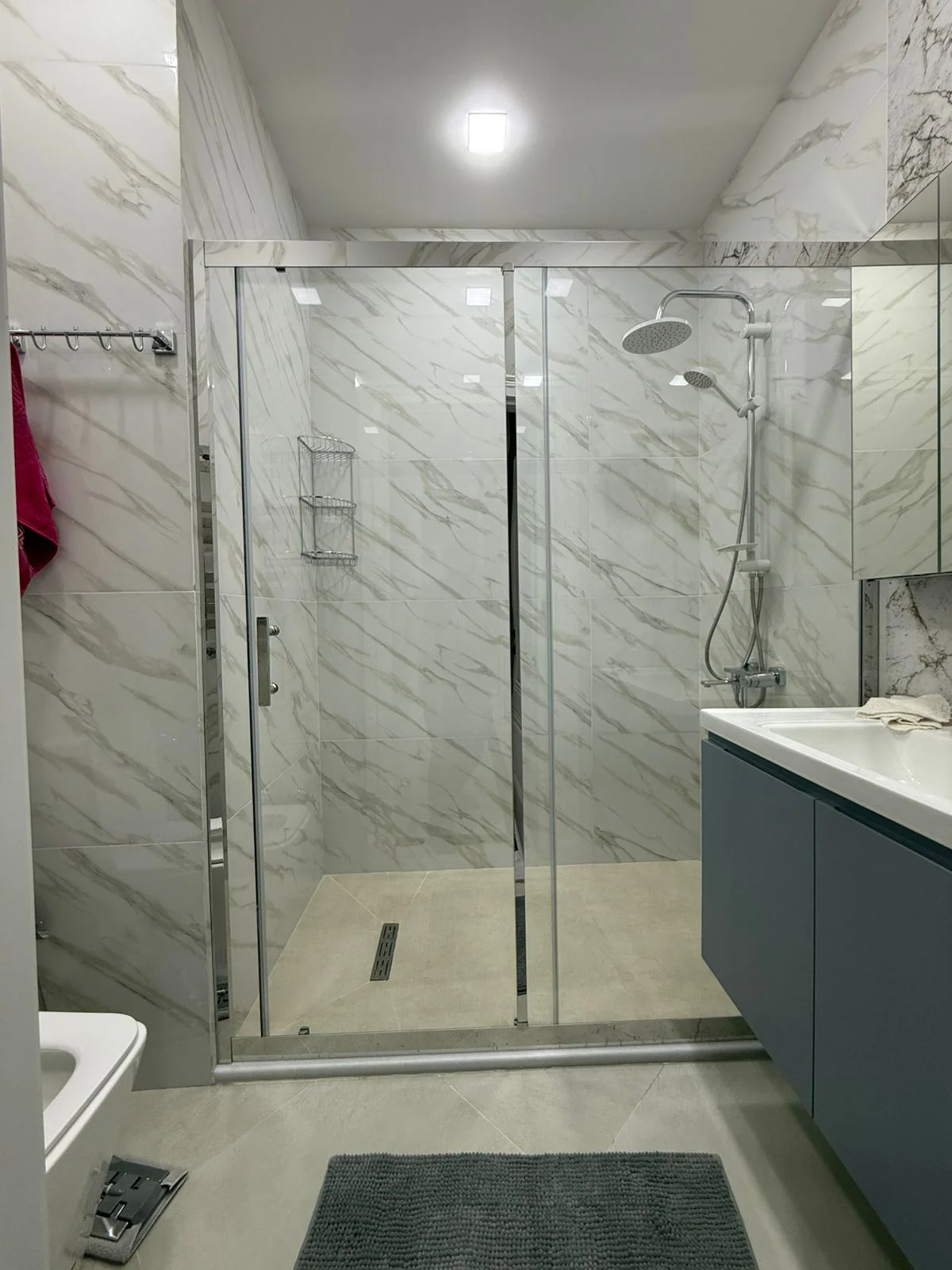 Kirayə 2 otaqlı Mənzil 100 m² Xətai r.