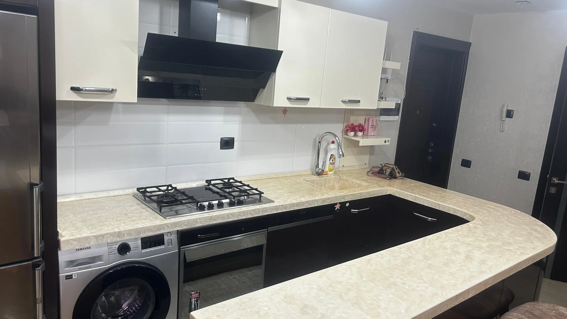 Kirayə 3 otaqlı Mənzil 120 m² Nizami r. Neftçilər m. – şəkil 8