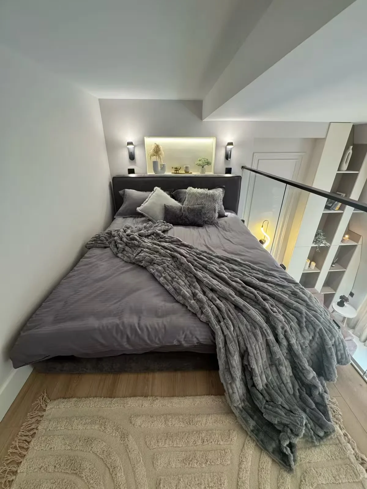 Kirayə 2 otaqlı Mənzil 60 m² Xətai r.
